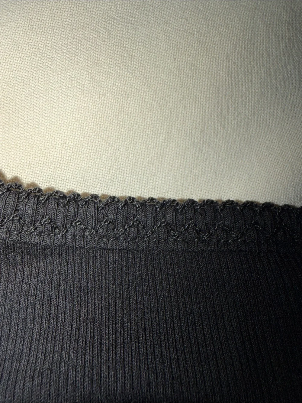 H&M Black Ruched Drawstring Long Sleeve Crop Top